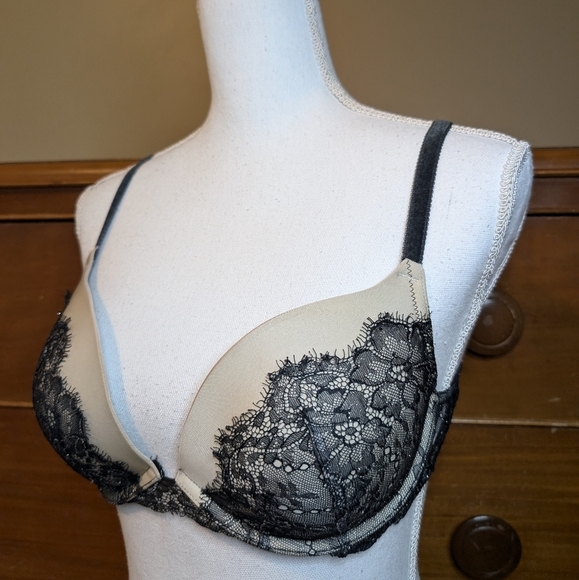 Dream Angels Lace Push Up 36C - Picture 2 of 9